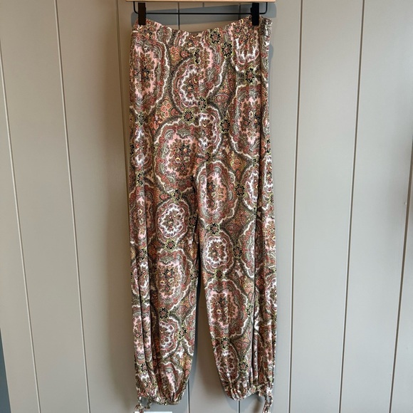 Anthropologie Maelynn Joanie Harem Pants MEDIUM Paisley Pink Green White - Picture 4 of 13